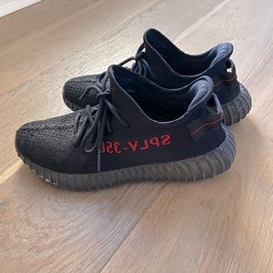 Yeezy Boost 350 v2. Core black and red.
